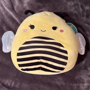 Squishmallow Sunny the Bee